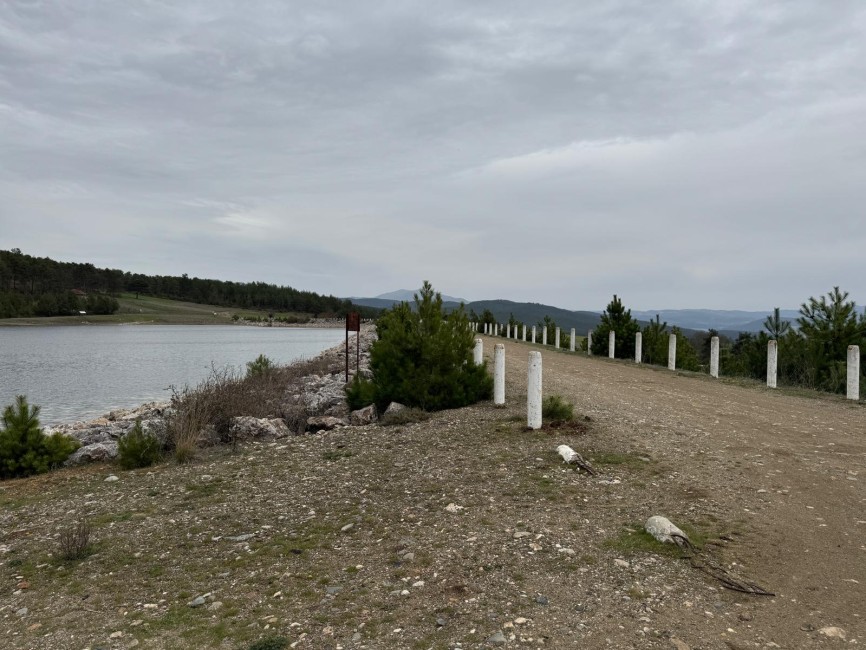 Orhaneli Karıncalı Göleti Dolusavak Ve Gövde İnşaatı