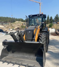 Case 695 SV