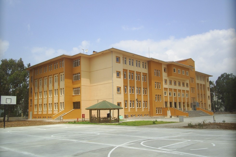 Milli Eğitim Bakanlığı Adana Yüreğir 16 Derslikli  Kız Meslek Lisesi