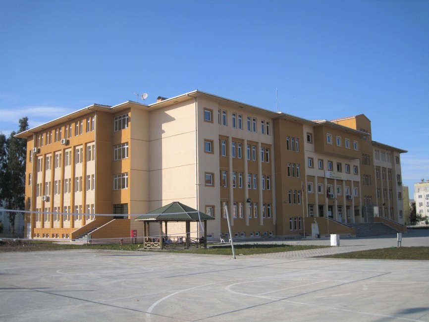 Milli Eğitim Bakanlığı Adana Yüreğir 16 Derslikli  Kız Meslek Lisesi