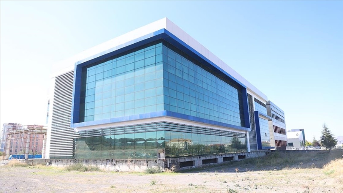 Kayseri Erciyes University Vaccine Production and Research & Development Center Laboratory