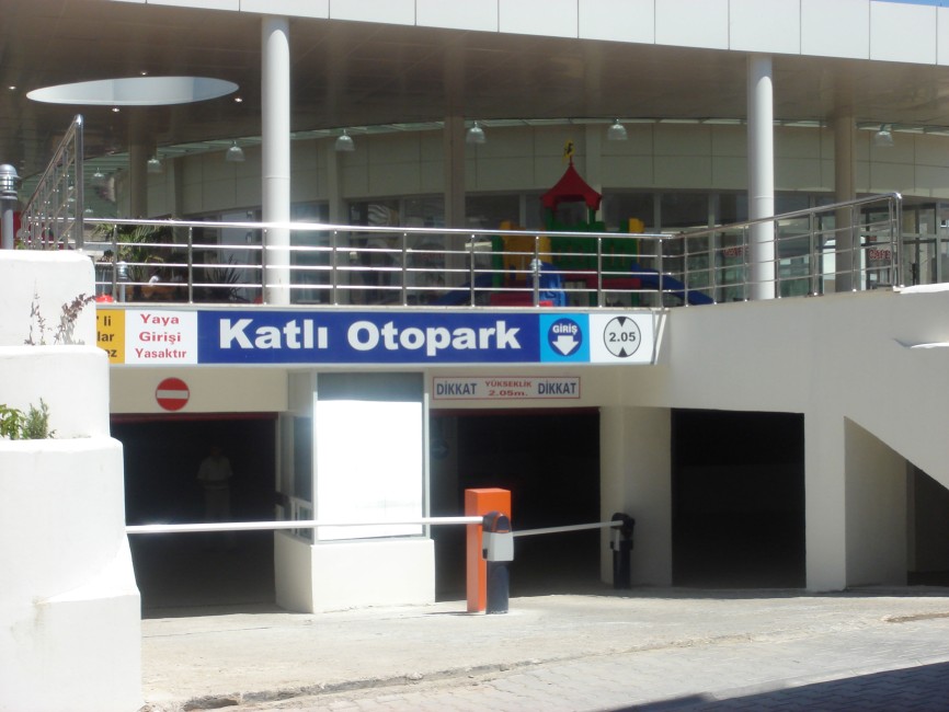 Bursa Karacabey Atatürk City Square and Karacabey Municipality Multi-Storey Car Park