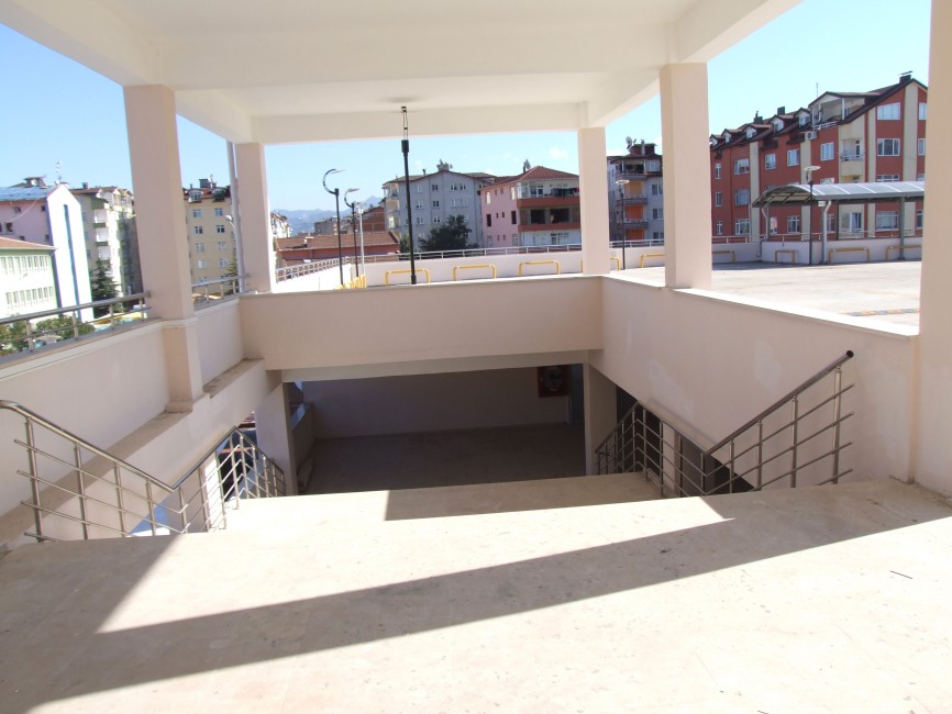 Ordu City Center Yenimahalle Multi-Storey Car Park, Shopping Mall and Marketplace